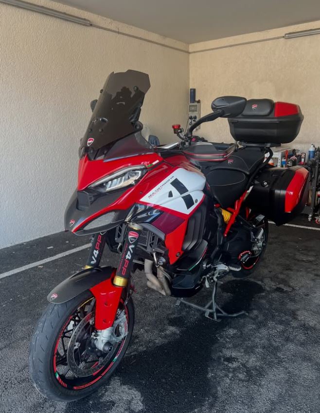 Moto Ducati Multistrada après detailing